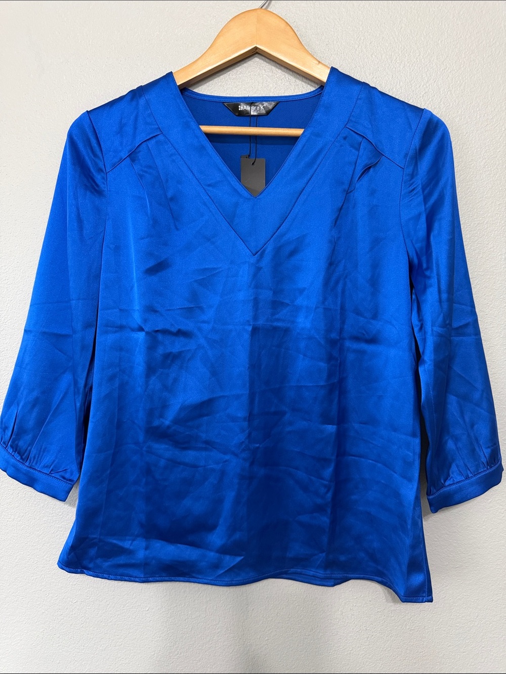 Allegra K Stunning Royal‎ Blue V-Neck Satin Blouse with Three-Quarter Sleeves Sm